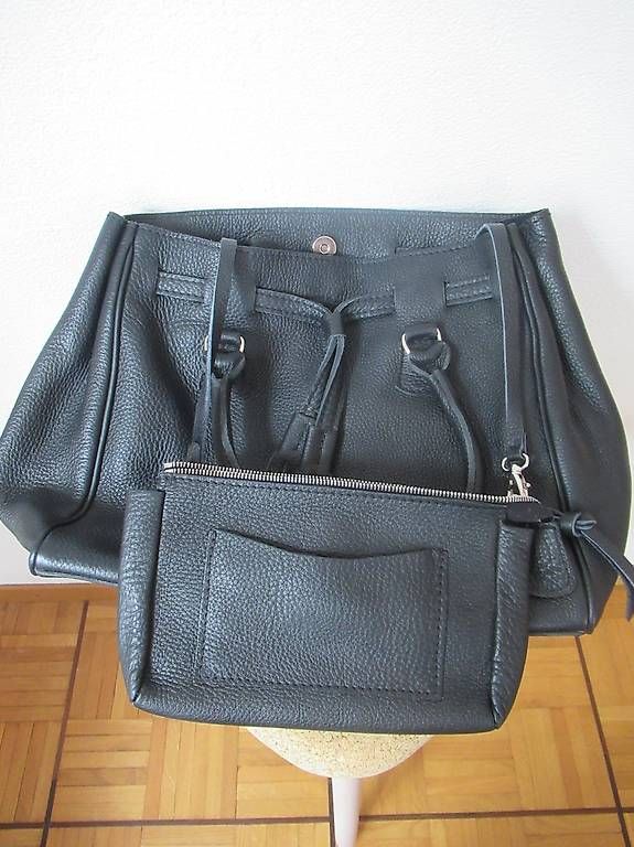 Sacs femmes: Sac Cuir noir – D'occasion à La Sarraz par jaccardmar 3