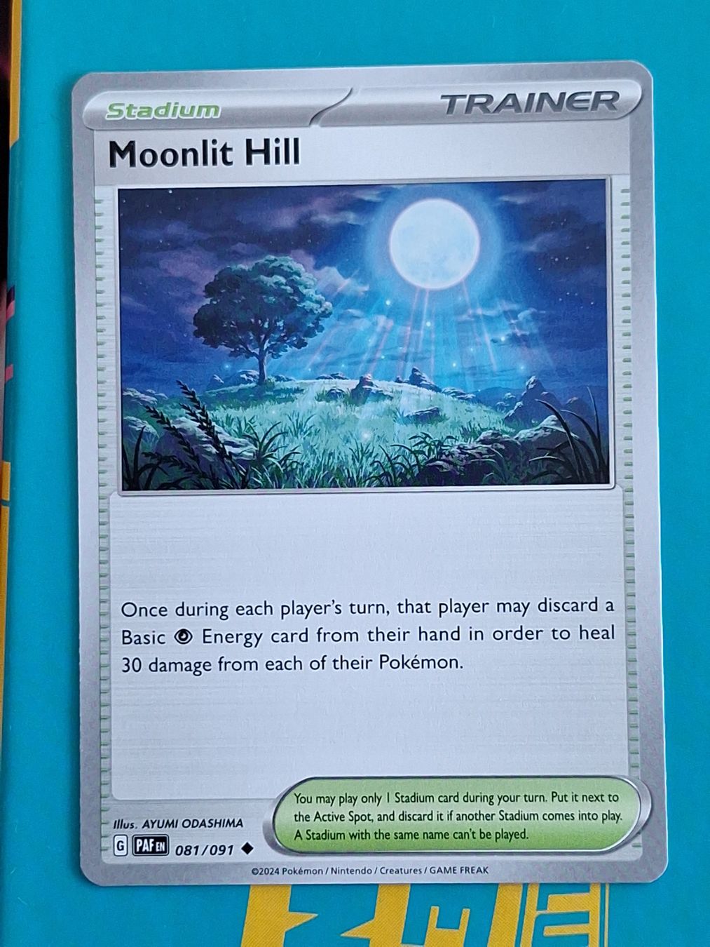 Pokémon Carte collezionabili: Moonlit Hill - Pokemon Paldean Fates – Usato da Altstätten SG venduto da GGsGameshop