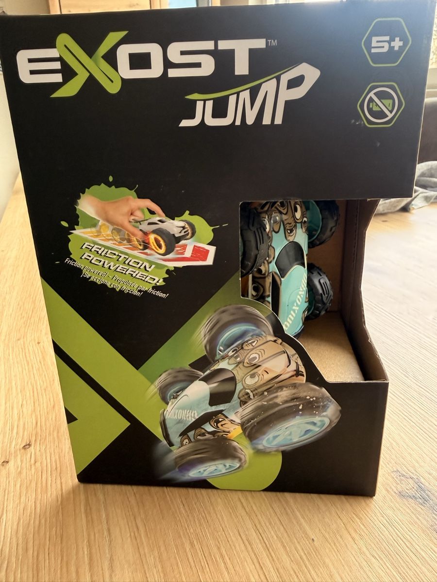Spielzeuge: Neu Exost Jump Auto, Stunt Car – Neu und originalverpackt aus Langenthal von conenz