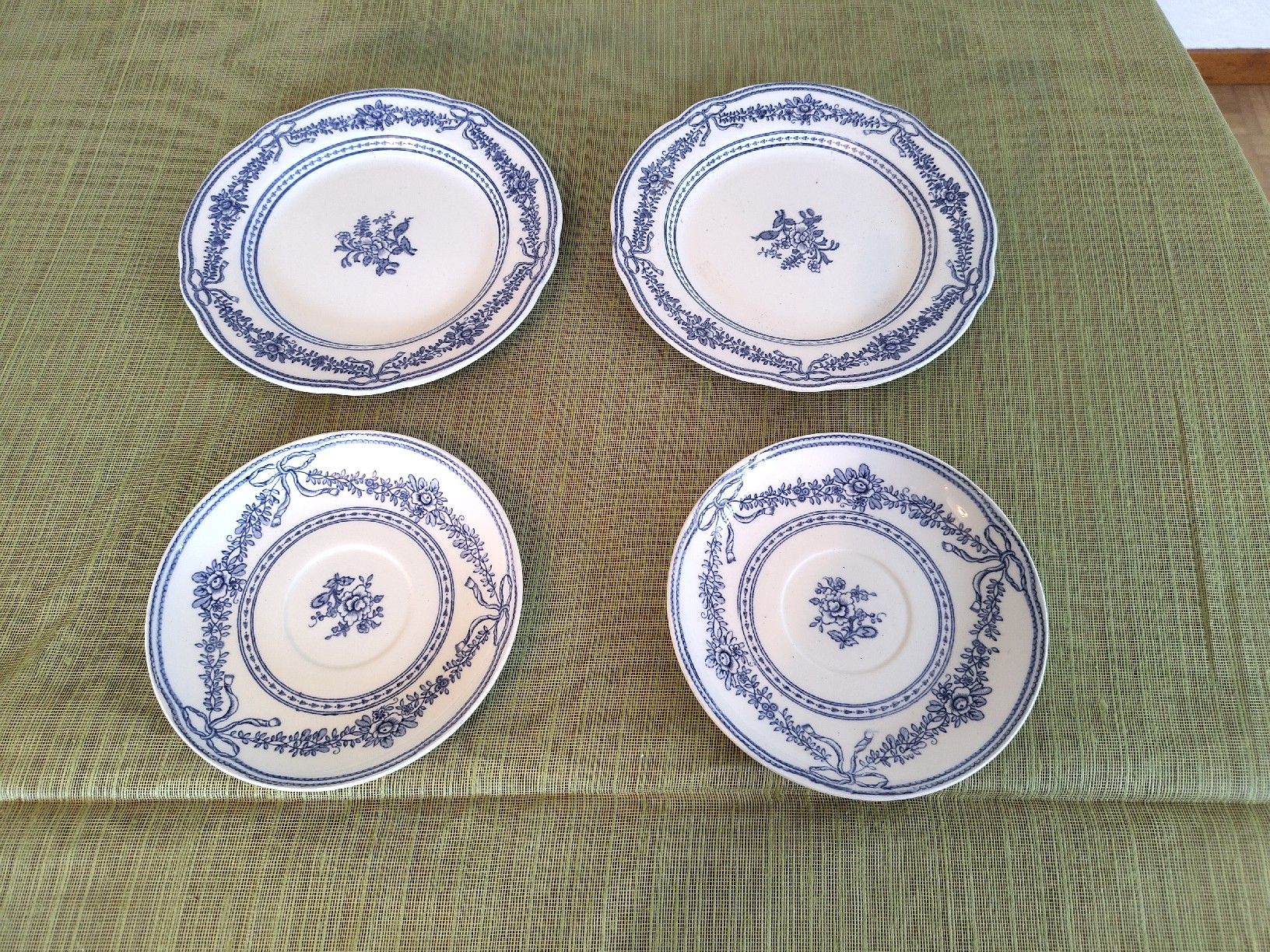 Set di piatti: Wedgwood Etruria England – Usato da Bern venduto da nik_nxd9