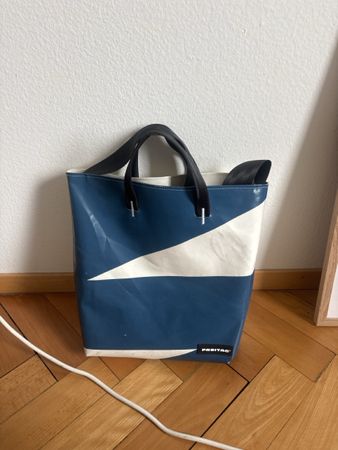 Freitag Umhängetasche 