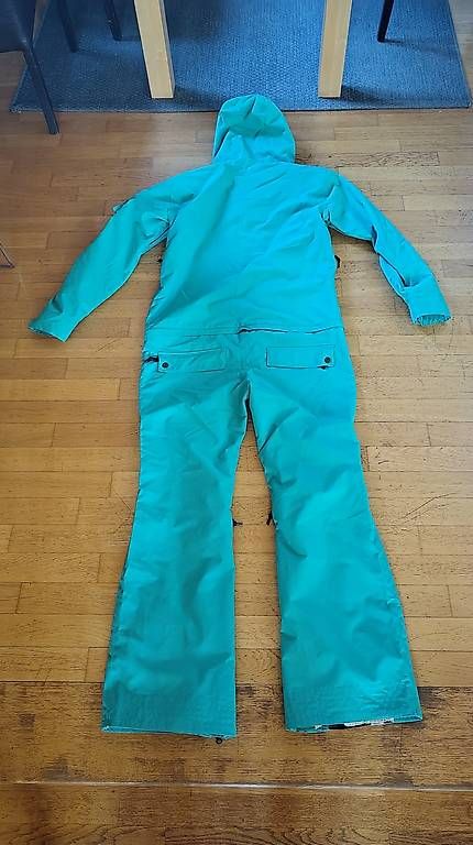 Jumpsuits: Overall türkis schwarz Grösse L – Neu und originalverpackt aus Winterthur von NWidmer 2