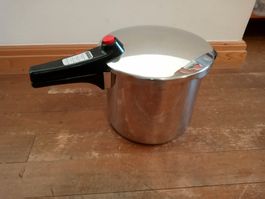 SIGG Dampfkochtopf 7 Liter