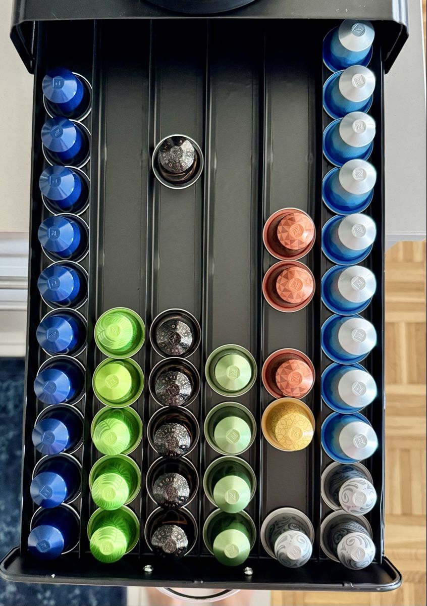 Behälter & Ähnliches: Kapselhalter / Nespresso-Kapselschublade – Gebraucht aus Schlieren von itsquality