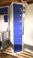 Stabiler Garderobenschrank / Spind, abschliessbar / 8-türig