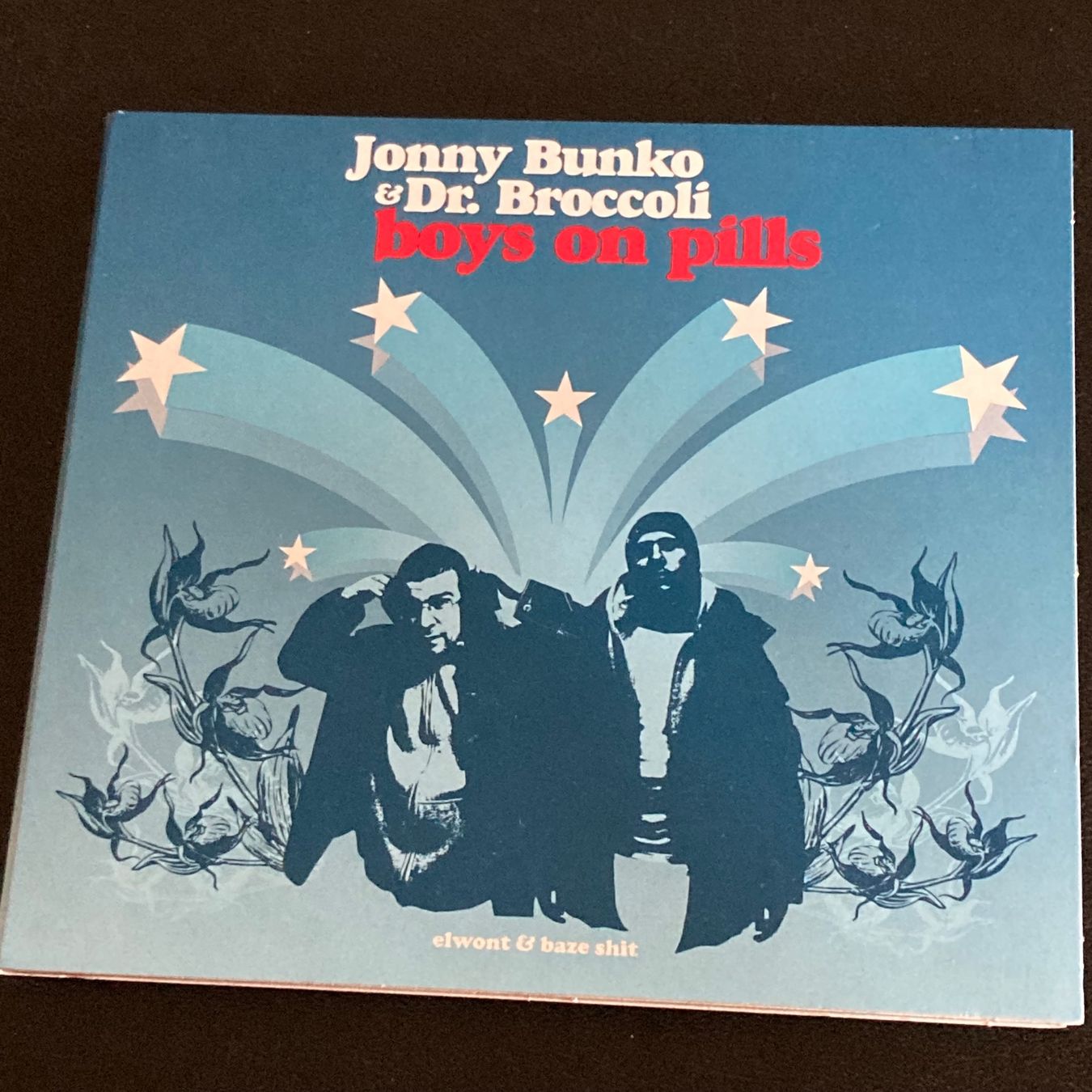 CD: Jonny Bunko & Dr. Broccoli - Boys On Pills | Baze – Usato da Bern venduto da Ntsamina