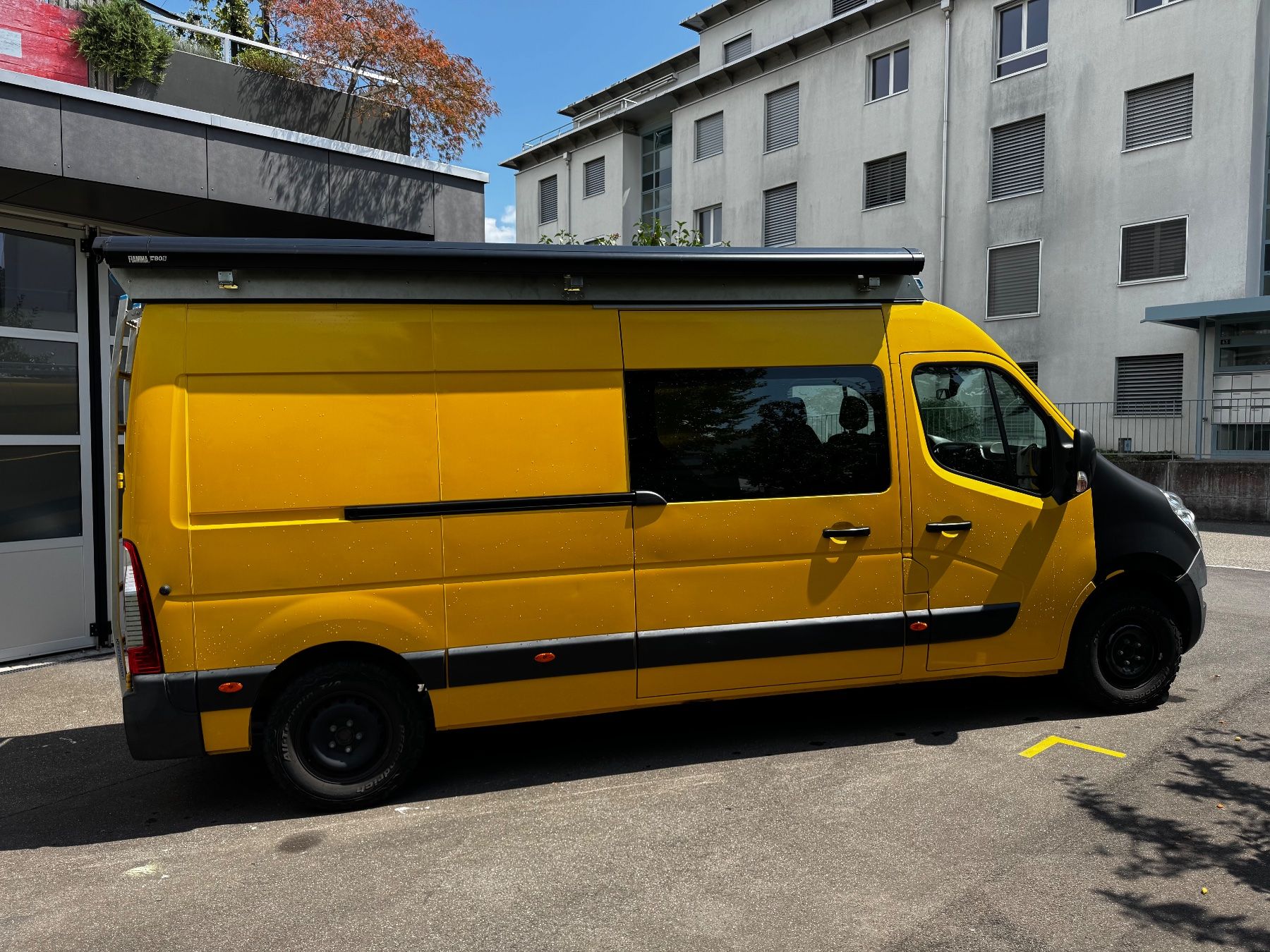Renault Veicoli da campeggio: Renault Master Camper Wohnmobil – Usato da Richterswil venduto da Marlon53