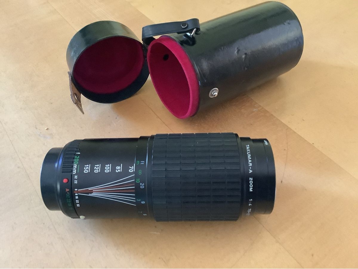 Pentax Fotocamera: Fotokamera Set Pentax P50 mit 2 Objektiven und Blitz – Usato da Arisdorf venduto da Poschti1 2