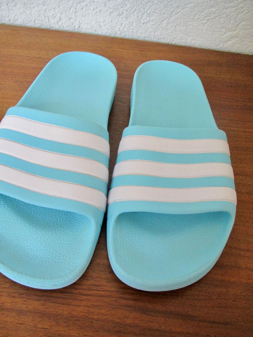 Adidas Scarpe da uomo: ADIDAS ADILETTEN 37 – Usato da Murten venduto da Selliot 1