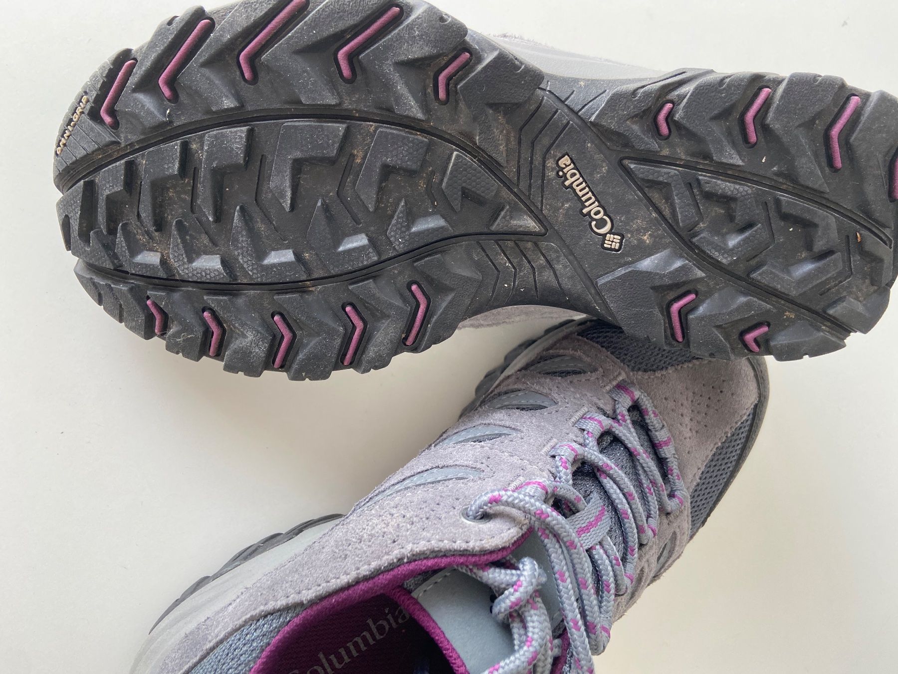 Scarpe da donna: Colombia wanderschuhe – Usato da Volketswil venduto da DeAngela 2