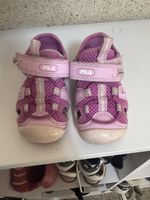 Sandales Fila rose taille 20 bon état
