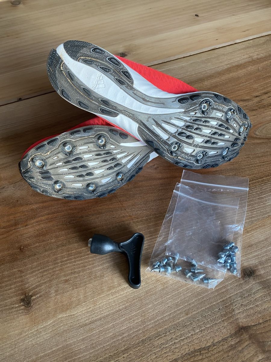 Adidas Scarpe da uomo: Crosslaufschuhe mit Spikes – Nuovo (secondo la descrizione) da Belprahon venduto da mar_2n2g 1