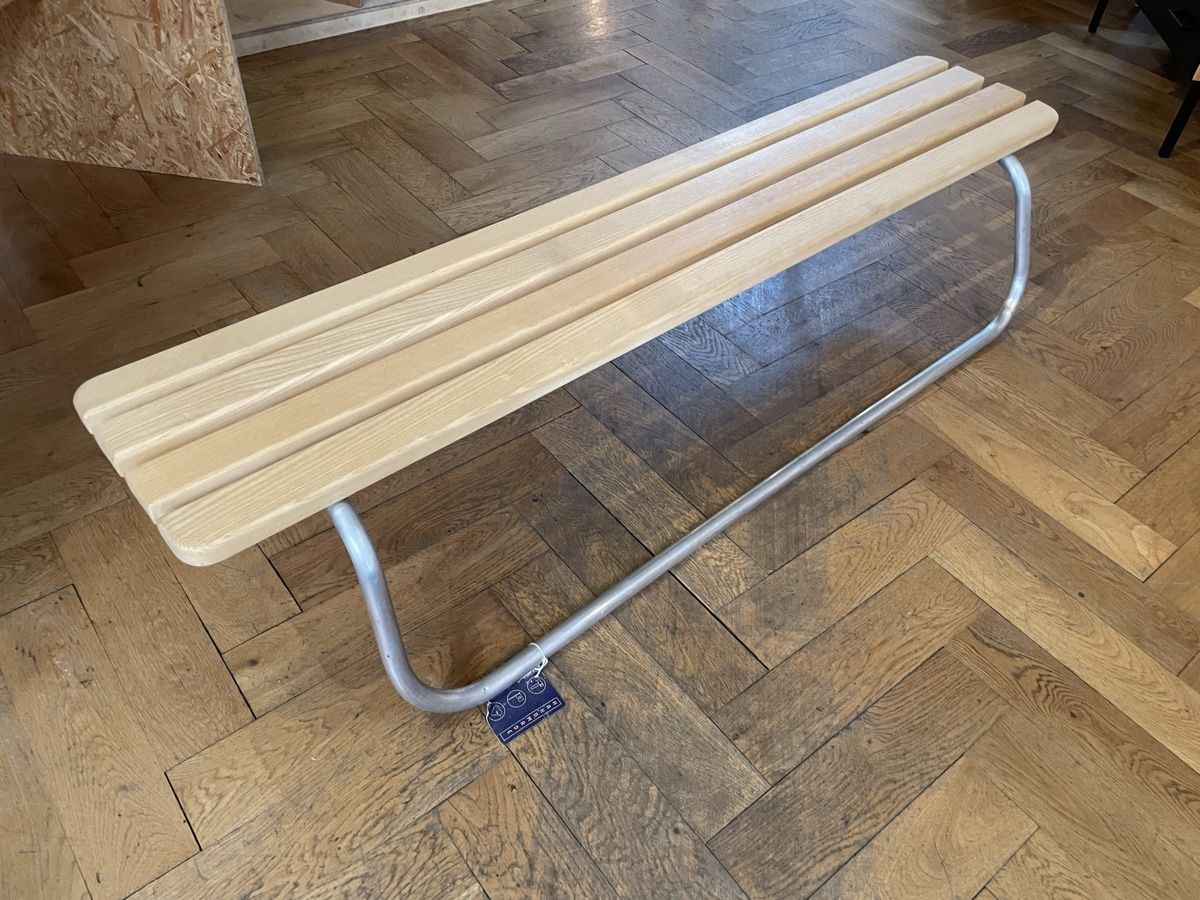 Panchine: Eschenbank  – Nuovo (secondo la descrizione) da Biel/Bienne venduto da Azrael