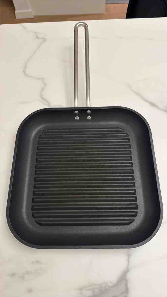 Padelle: Evatrio Grillpfanne 28x28 – Usato da Oberhasli venduto da vinu.5 1