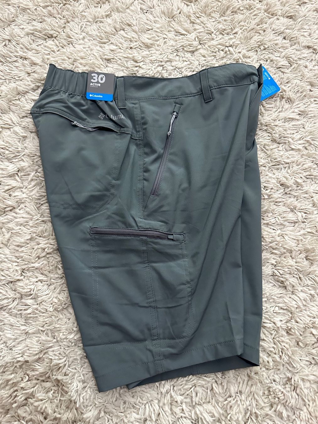 Columbia Pantaloni: Neues Columbia Wander-Shorts Gr.30 – Nuovo e nell'imballaggio originale da Bern venduto da BrandVilla 2
