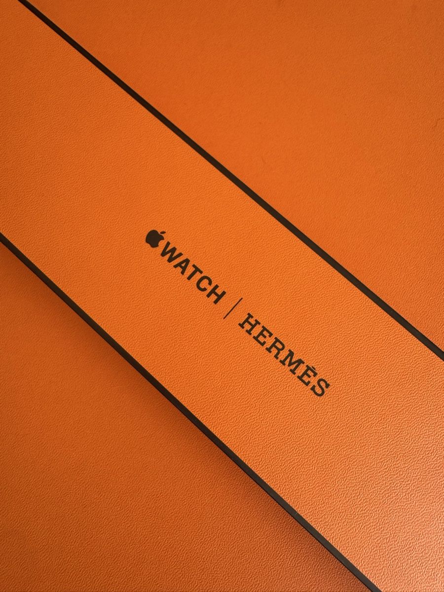 Hermès Bracciali & Braccialetti: Hermès 2 Bracelet Cuir Apple Watch Hermès – Usato da Courtaman venduto da sultan16 1