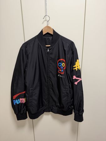 Coole zweiseitige Puma Jacke