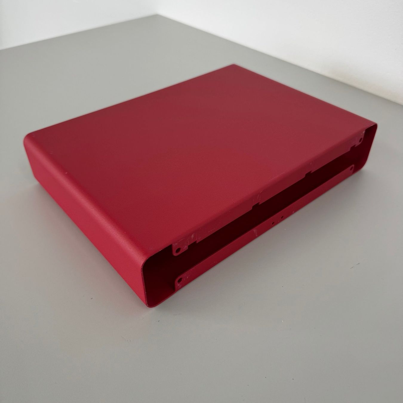 Lista Paraventi: Lista Office Plug Ablagefach - A4 Quer - Bordeaux – Usato da Schönenwerd venduto da mcofficeshop 3