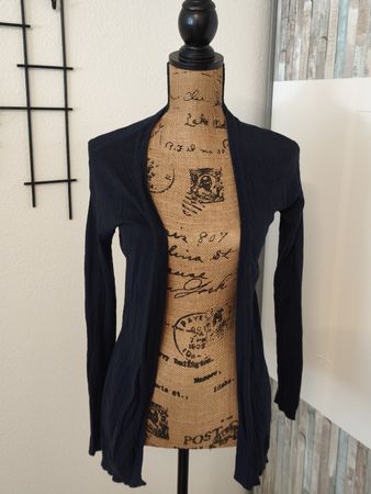 Damen Strickjacke Chicorée Grösse L dunkelblau neuwertig