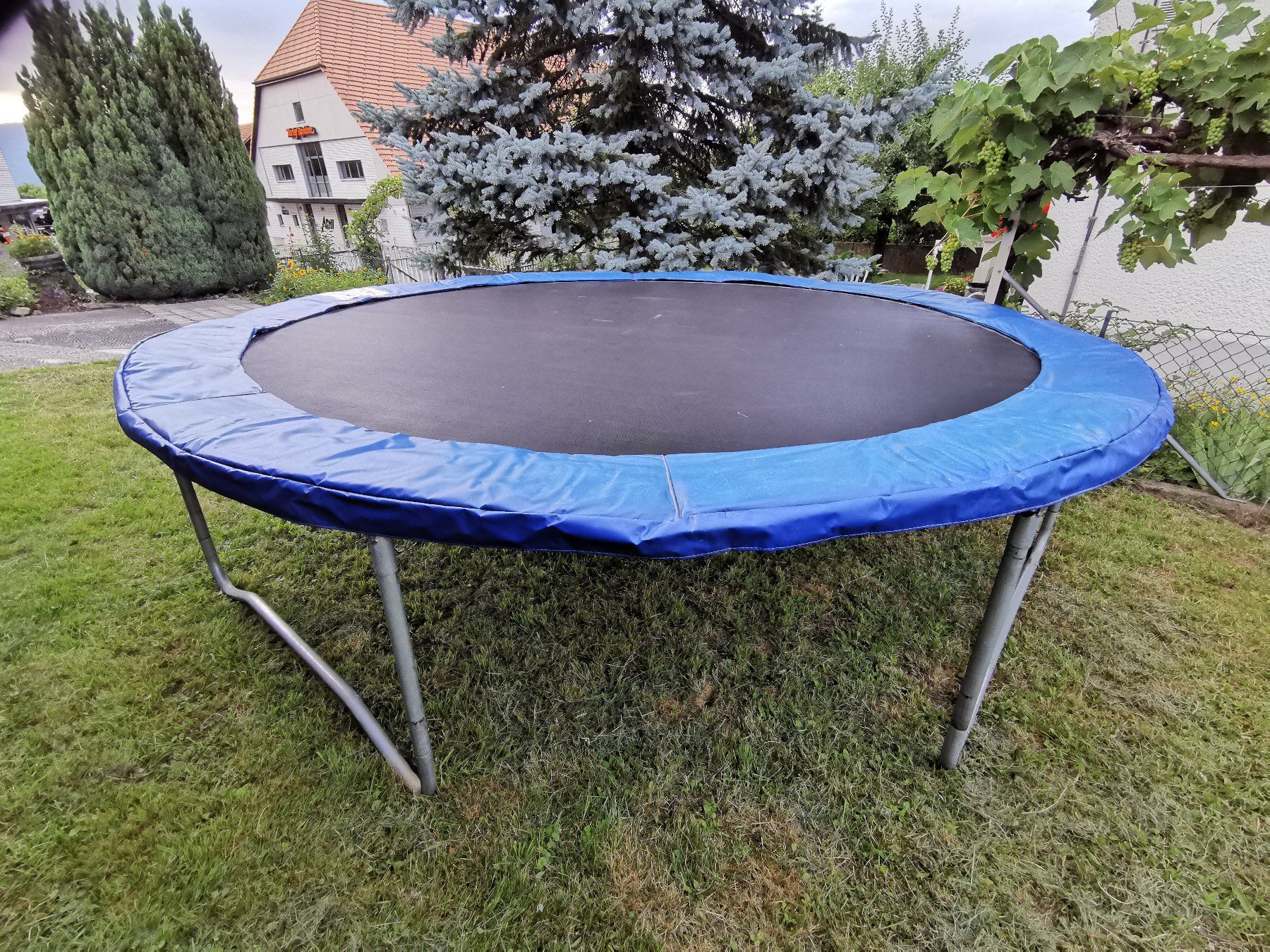 Trampolini: grosses Tramplin ca 3m – Usato da Deitingen venduto da 689