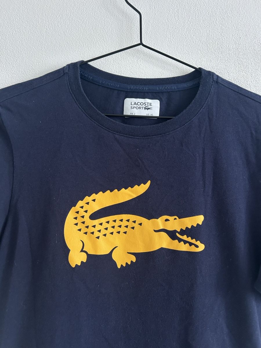 Lacoste T-Shirts: Lacoste Shirt mit grossem Krokodil – Gebraucht aus Aeugst am Albis von schatzkistee 1