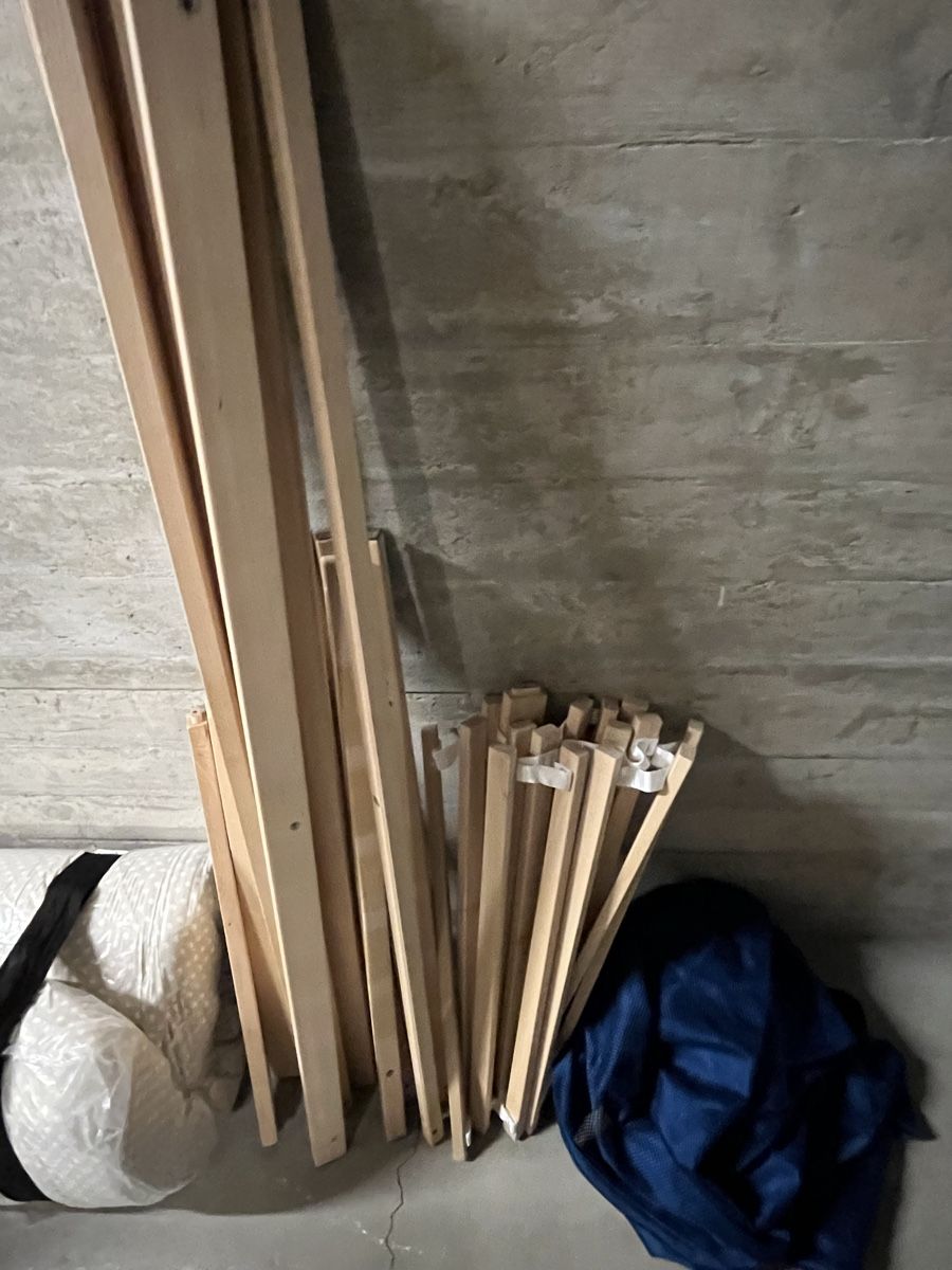 Ikea Letti: Lit bébé IKEA FLITIG avec matelas et draps – Usato da Dornach venduto da hmk_bl6q 3