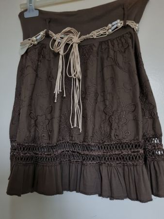 Jupe, Rock, bestickt mit Spitzen Gr. M