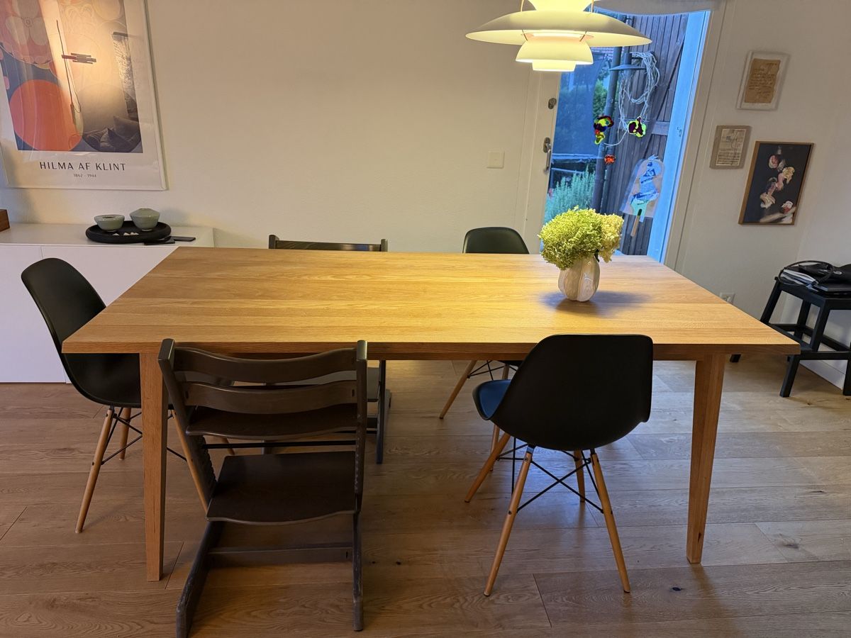 Tables: Holztisch – D'occasion à Berikon par Sverige0102 1