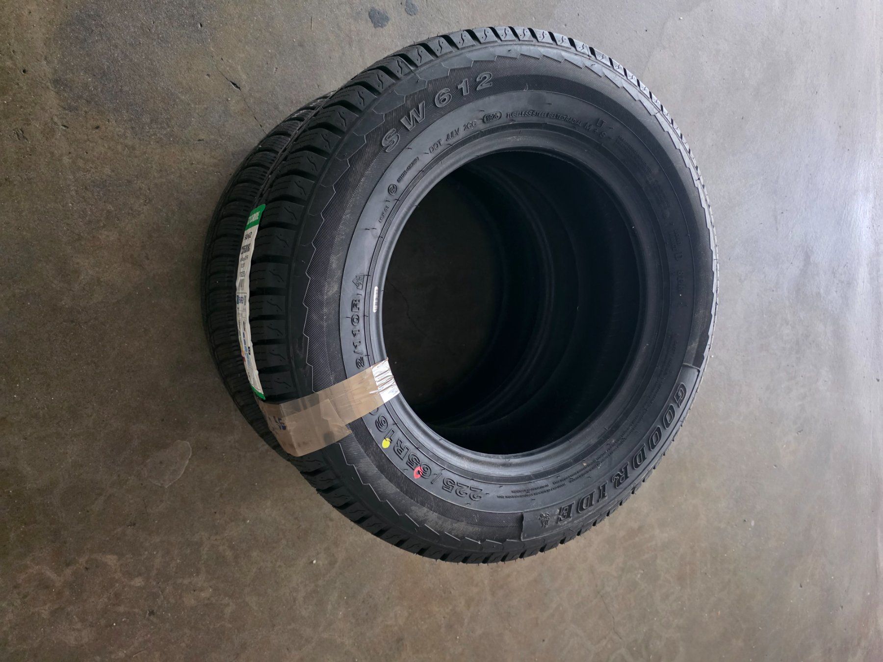 Pneumatici & Ruote complete: 4x 225 65 16C – Usato da Reinach venduto da racing08