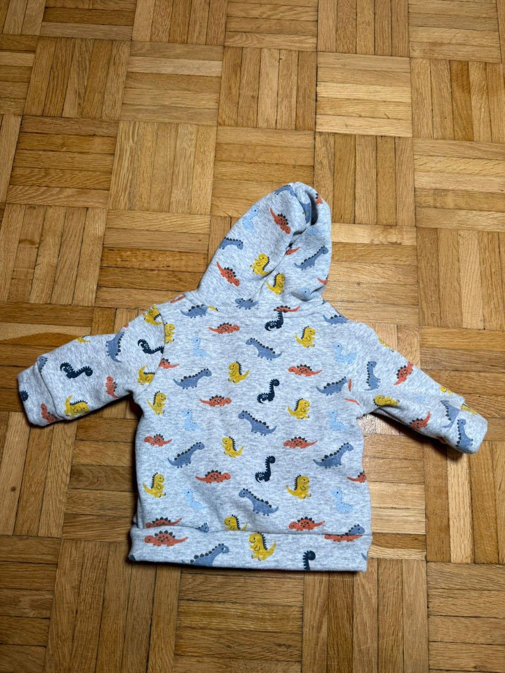 Giacche & Cappotti: Baby Jäckchen mit Kaputze – Usato da Bern venduto da jbern3012 1