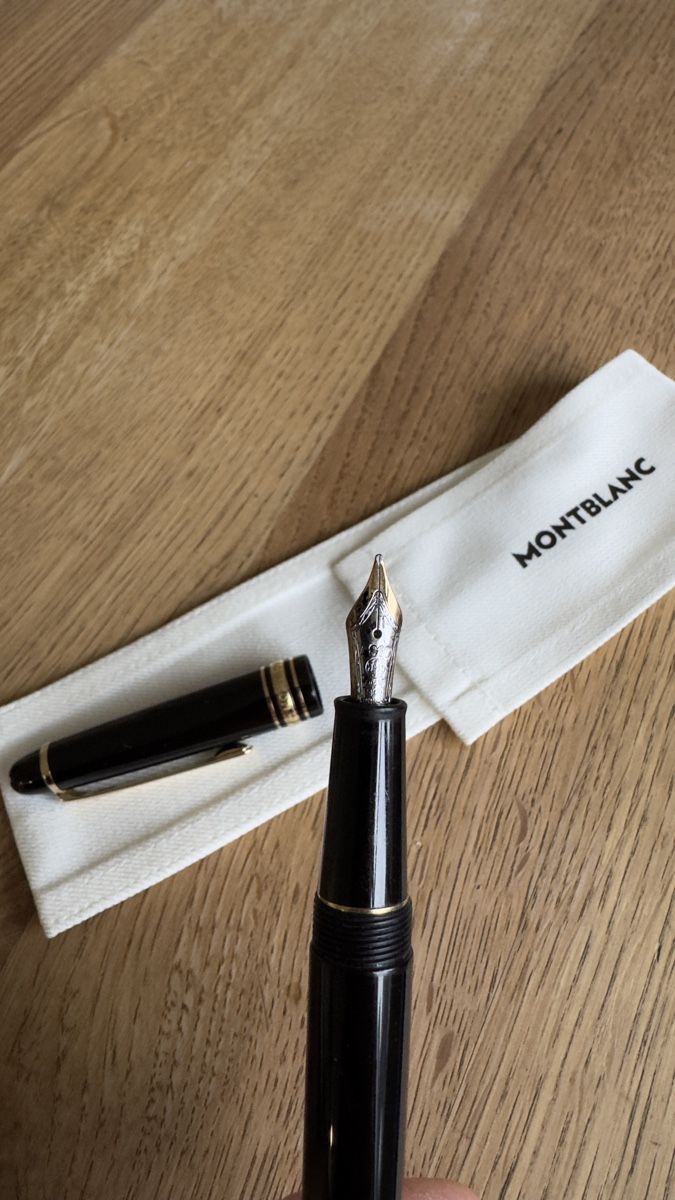 Montblanc Penna & Evidenziatori: Mont-blanc Meisterstuck – Nuovo e nell'imballaggio originale da Lausanne venduto da dor_lnv8 4