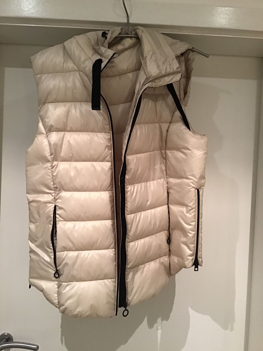 Esprit Gilet & Giacche senza maniche: esprit Damen Weste XL – Nuovo (secondo la descrizione) da St. Ursen venduto da B1993