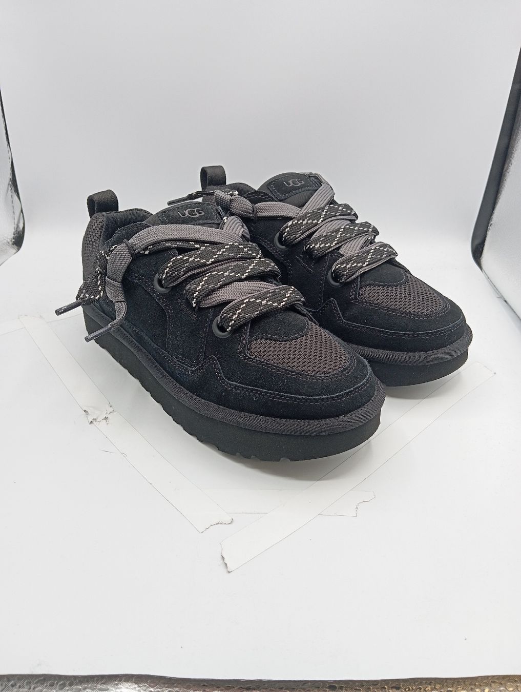 Ugg Scarpe da donna: UGG Lowmel Lo - Black (EU41) – Nuovo e nell'imballaggio originale da Schaffhausen venduto da outlez 1