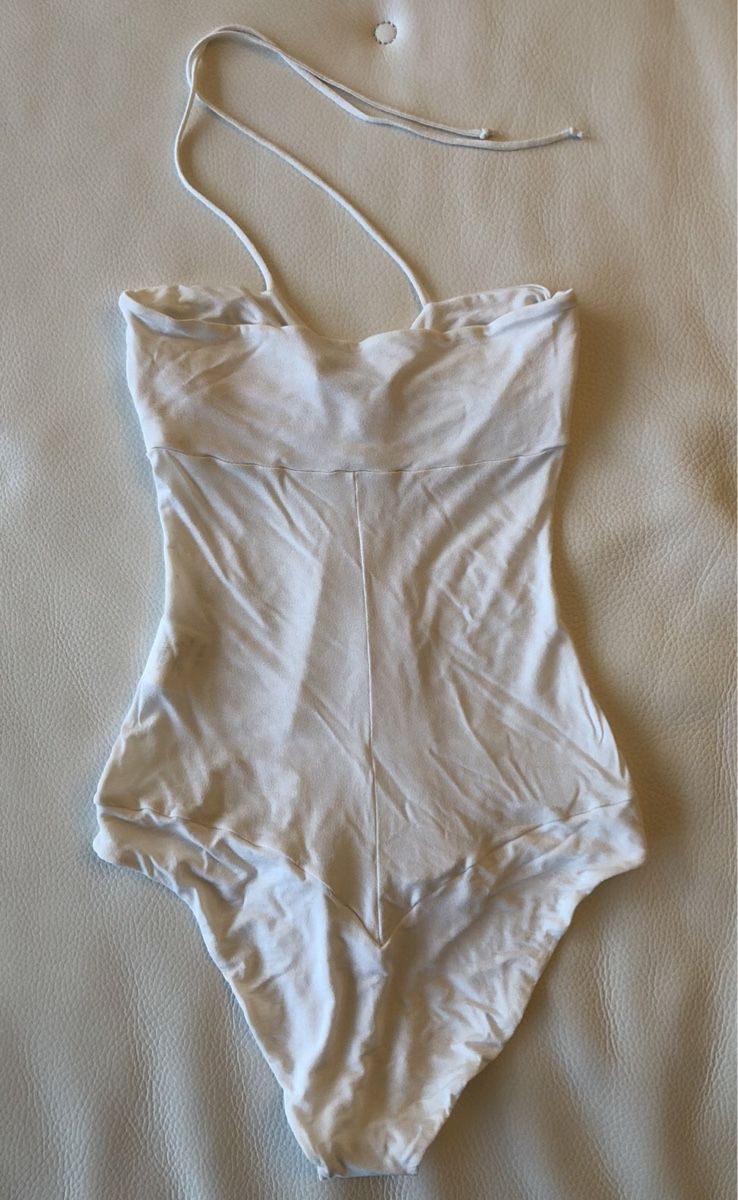 Pinko Top: Pinko body blanc taille S neuf! – Nuovo (secondo la descrizione) da Cointrin venduto da sacha1981 3