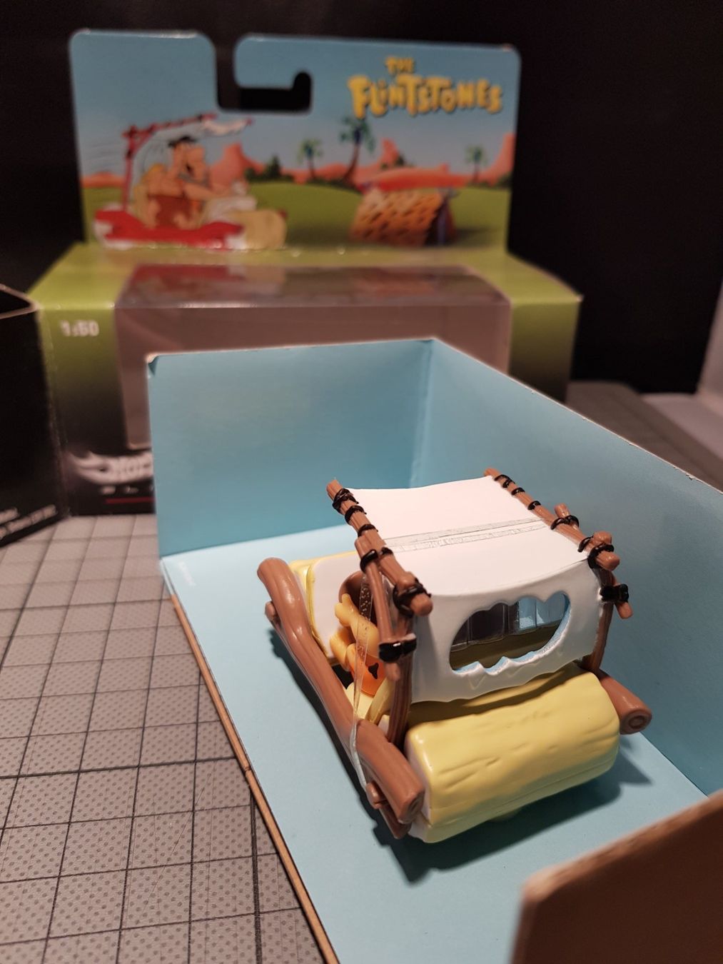 Kit di modellismo & Modellini statici: The Flintstones - The Flintmobile – Usato da Chézard-St-Martin venduto da AlPat-Collections 3