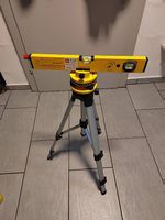 Laser Wasserwaage mit Stativ