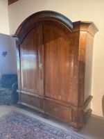 Antiker Schrank