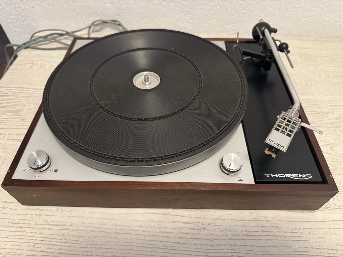 Thorens Giradischi: Thorens td150 mk2 Plattenspieler – Difettoso da Zunzgen venduto da milesdavis76