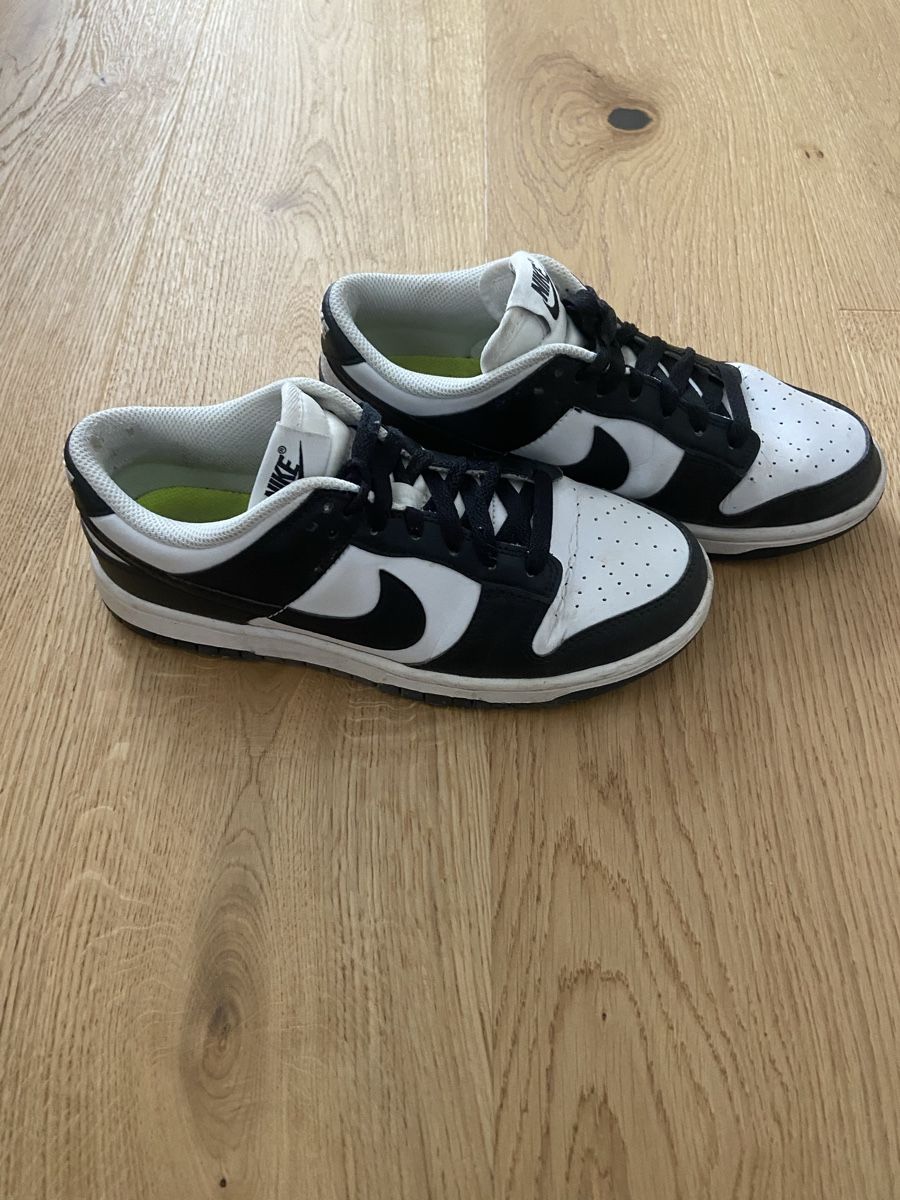 Nike Scarpe da uomo: Nike Dunk Low Turnschuhe Schwarz Weiss  – Usato da Dielsdorf venduto da lor_j5qt