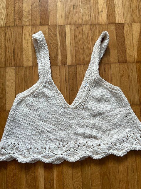 Tops: Sommerliches Strick Top, Creme Weiss, Grösse S – Gebraucht aus Gossau Sg von olles