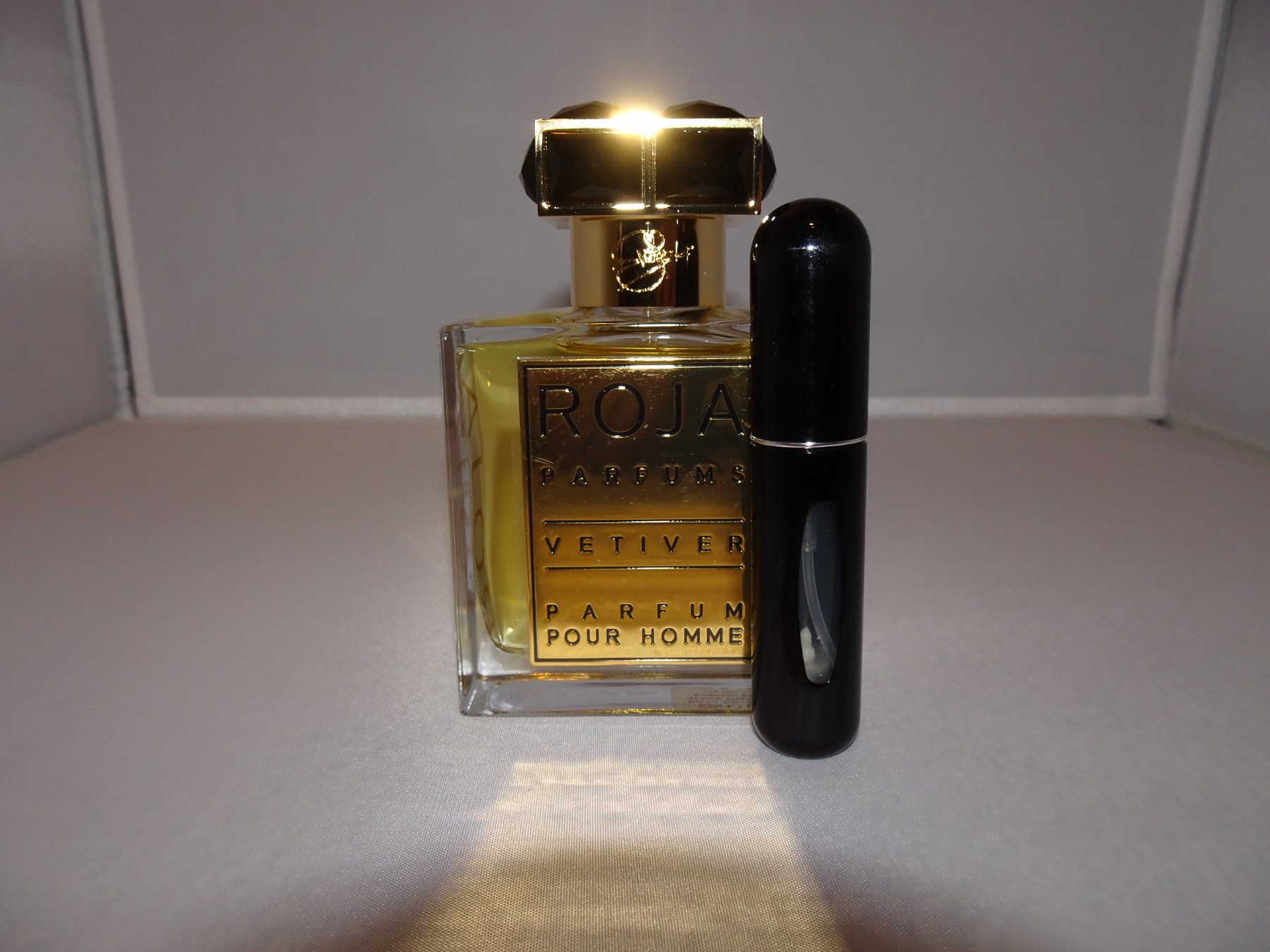 Roja Profumi & Eau de Toilette: Roja - Vetiver     //    2ml Probe – Usato da Frenkendorf venduto da Sakima1 1