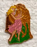 Pin Simone Erni - Frau mit Pferd