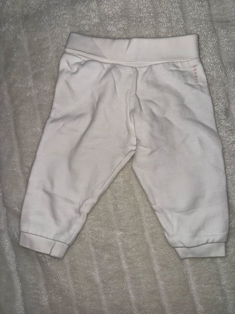 Esprit Pantaloni: Esprit Jogginghose 6 Monate – Usato da Aarburg venduto da Da-Lila