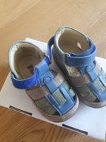 Sandals Falcotto, size 17/18 NEW