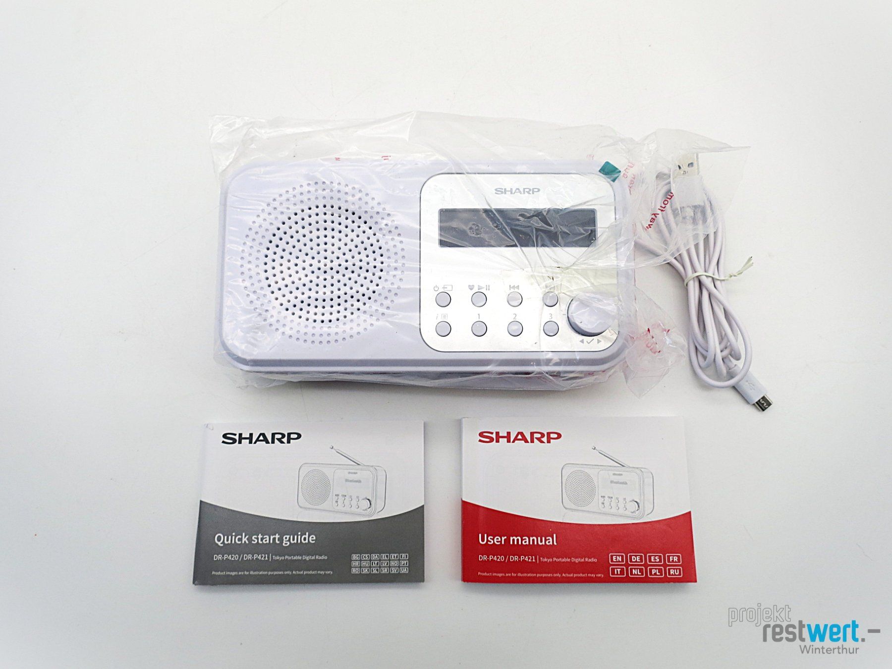 Sharp Radios: SHARP - USB, DAB+ Radio mit Bluetooth – Neu (gemäss Beschreibung) aus Winterthur von Restwert_Winterthur