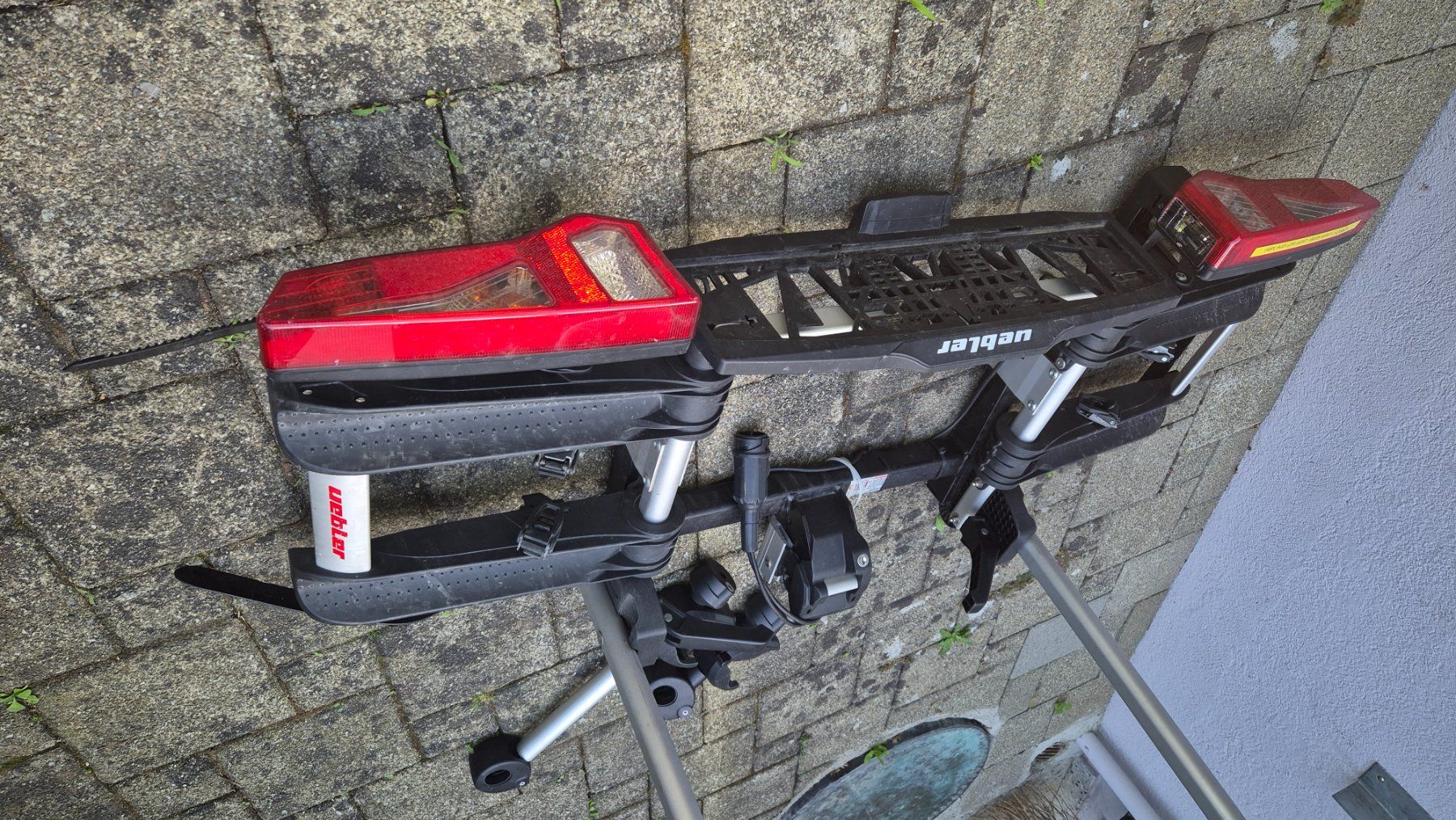 Travi: Uebler 21. Klappbarer Veloträger – Usato da Zürich venduto da HansBaumg 2