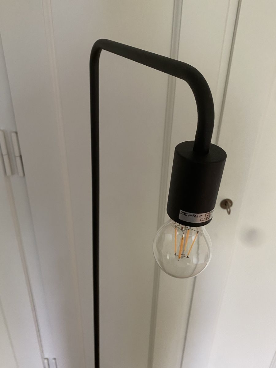 Lampen: Moderne Stehlampe – Gebraucht aus Bern von LebronCerasuolo 3