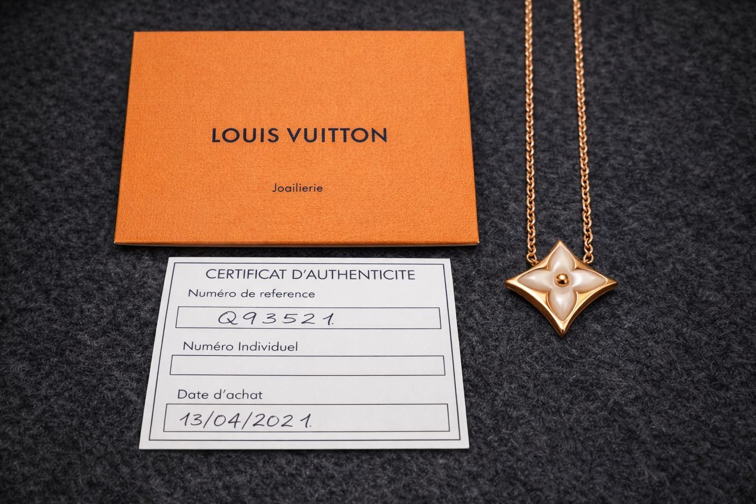 Louis Vuitton Altri gioielli: SET Bijoux Louis Vuitton Star Blossom – Nuovo (secondo la descrizione) da Vuarrens venduto da casanova92 3