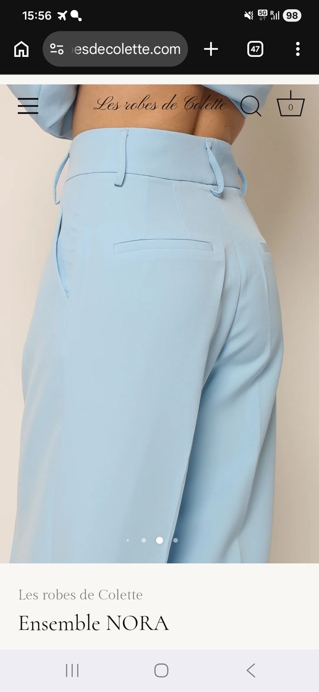 Lotti di vestiti: Ensemble tailleur Nora bleu – Nuovo (secondo la descrizione) da Lausanne venduto da aur_2h6t 2
