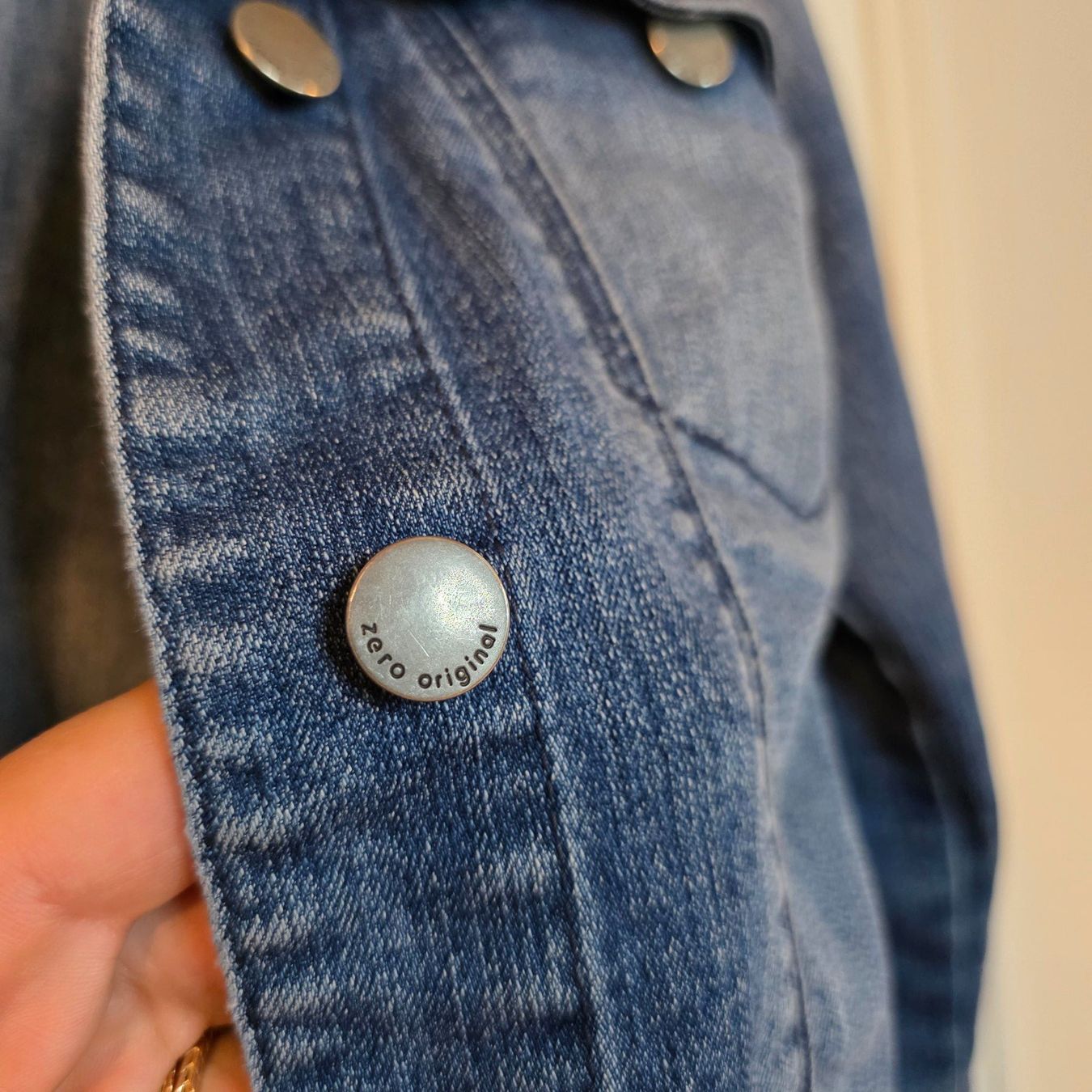 Giacche: Jeansjacke ZERO 36/38 tailliert – Usato da Wald ZH venduto da CapLux 2